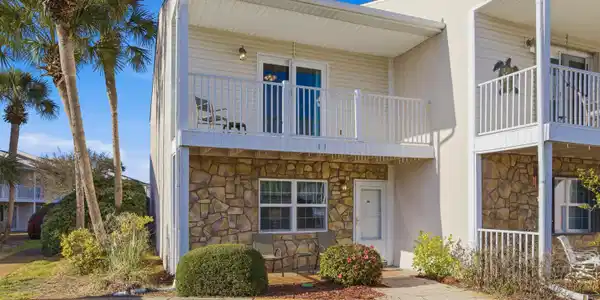 Image 3: Front of the House