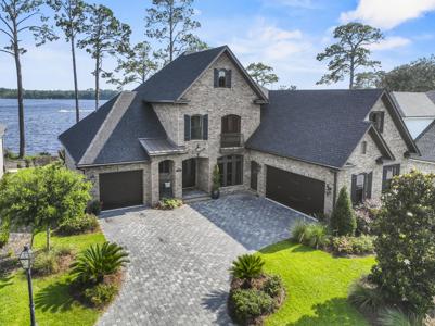 4476 Gianna Way