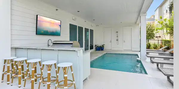 Image 4: 58 Emerald Cove Pool_12_web