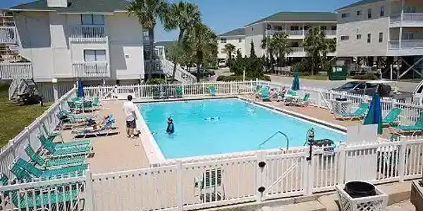 Image 2: AdjacentPool