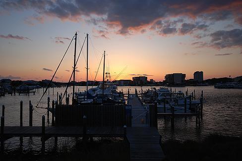 Image 3: MarinaAtSunset