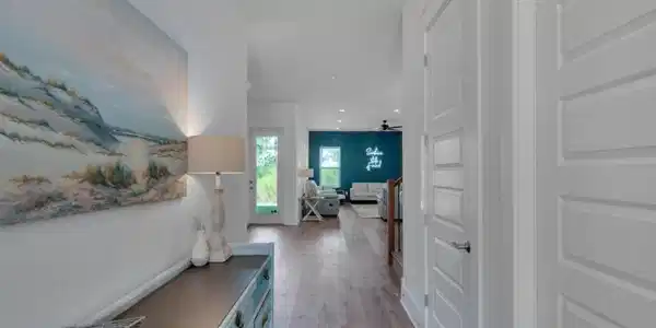 17 lakeland Drive