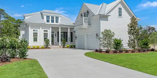 233 E Pollard Cove