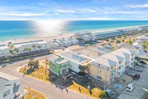 22702 Front Beach