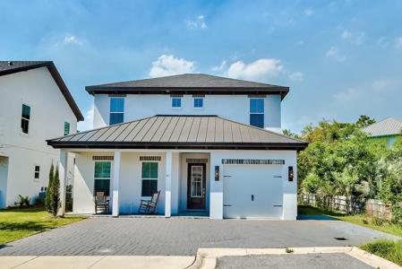 61 Carefree Lane