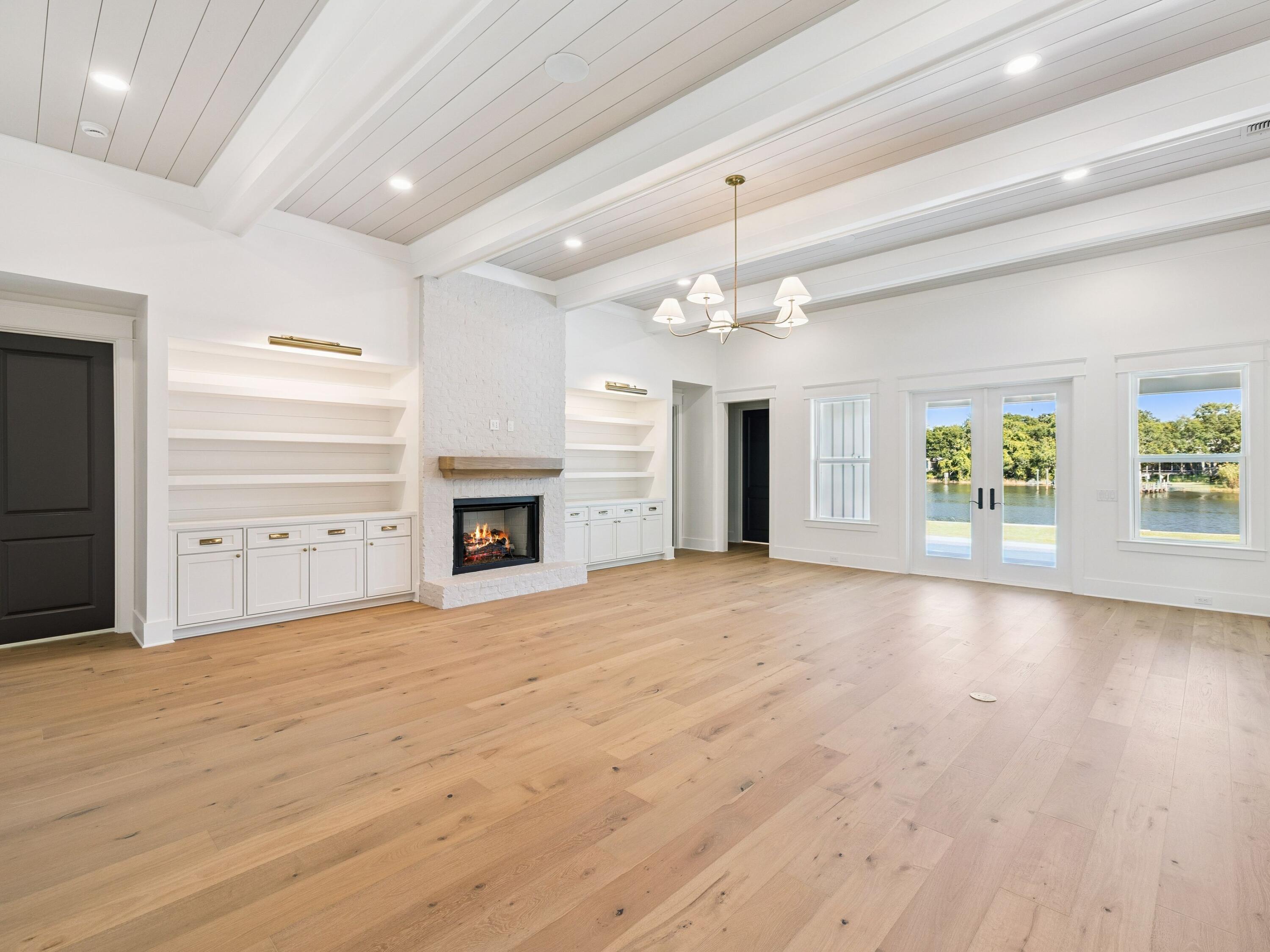 Image 2: photo_online_002