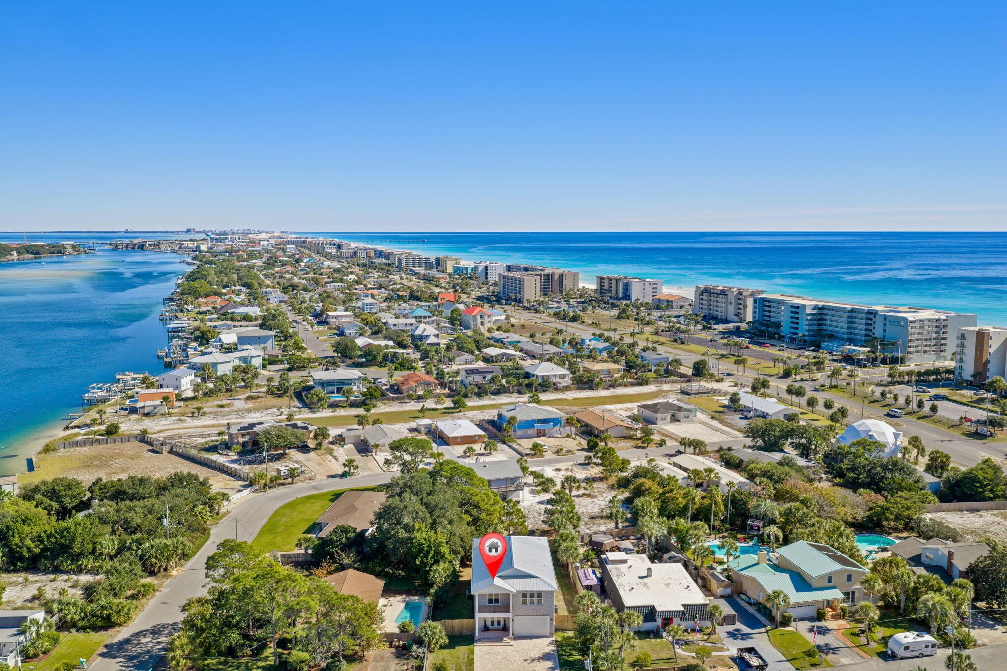 Image 2: 848 Tropic Avenue