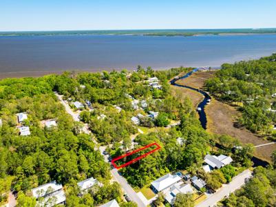 TBD S Magnolia Beach Way