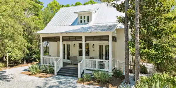16 Bosk Lane