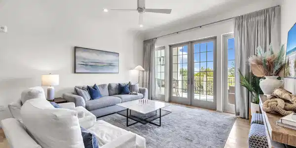 45 W Solaire Way