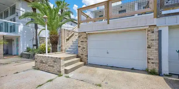 Image 3: 03-415 Gulf Shore Dr-Unit 17-Destin-3