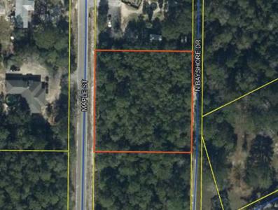0.863 AC Maple Street