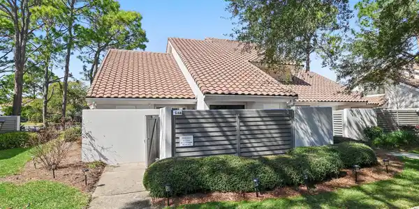 5144 Beachwalk Circle