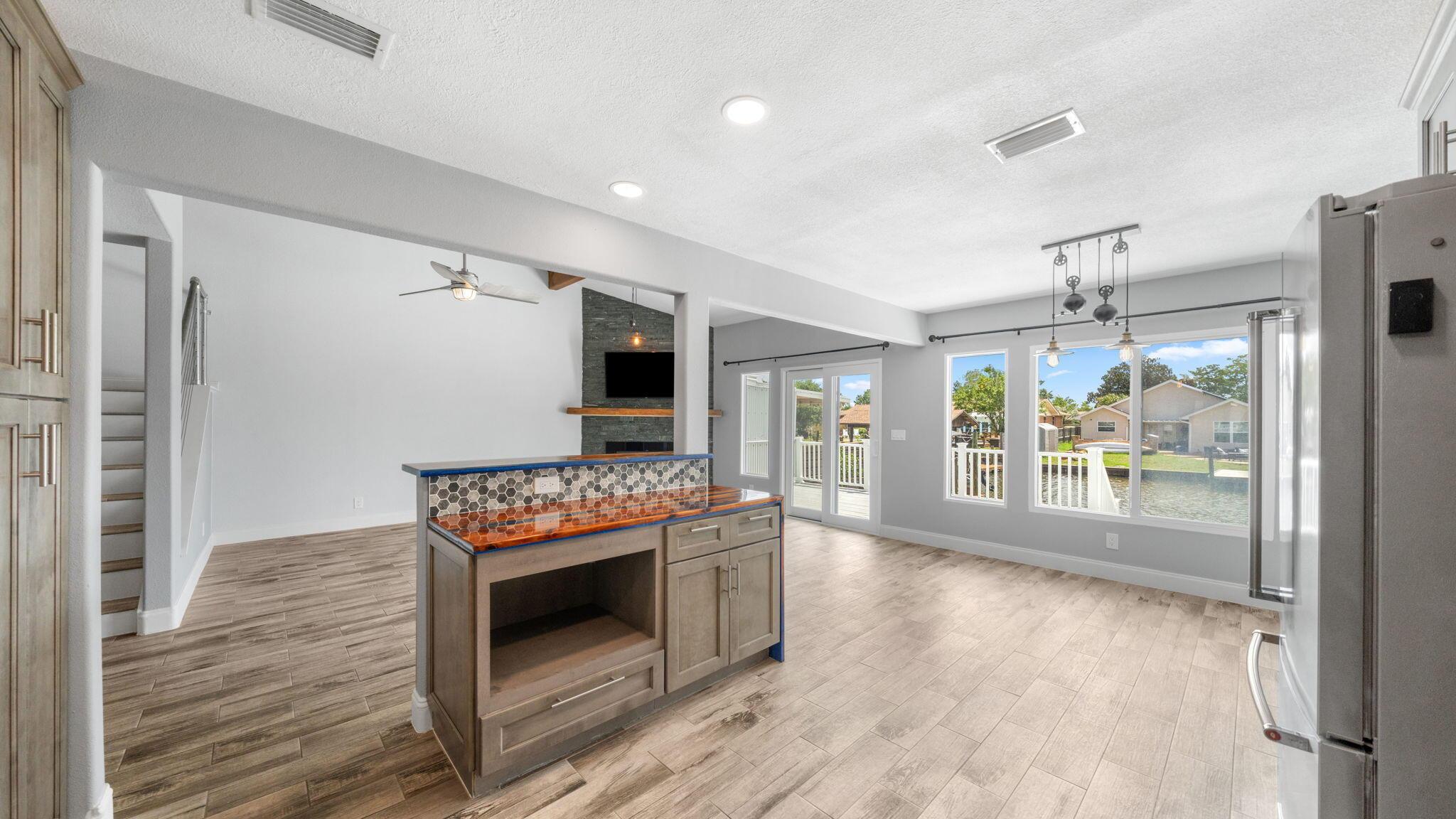 Image 3: 33-web-or-mls-DSC04821