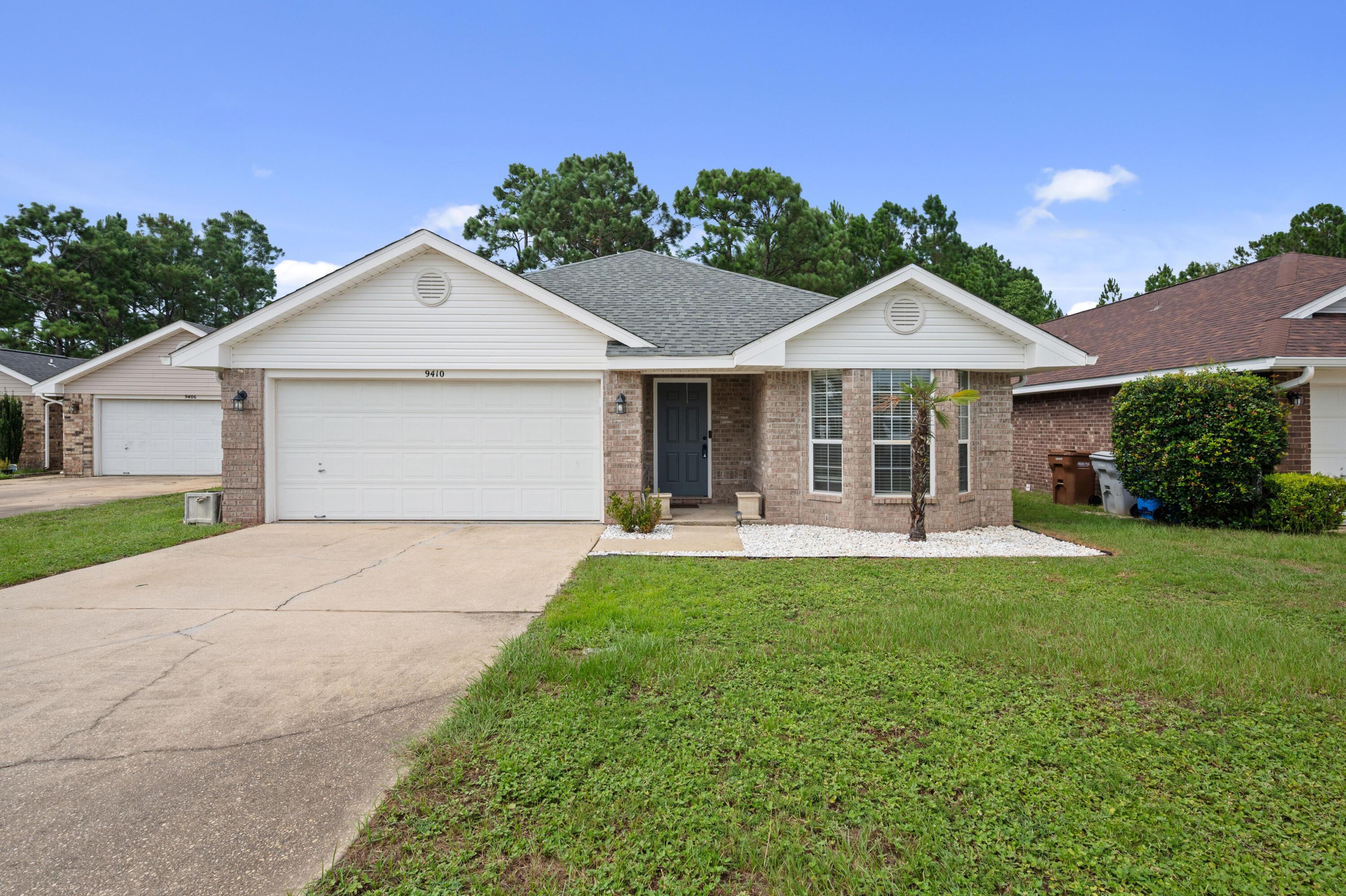 Image 2: 9410PineLilly-2