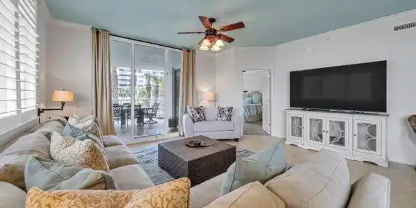 Image 3: Osprey-L-06-Living Room
