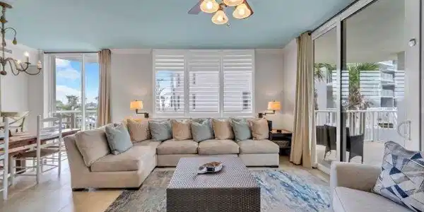 Image 4: Osprey-L-06-Living Room 3
