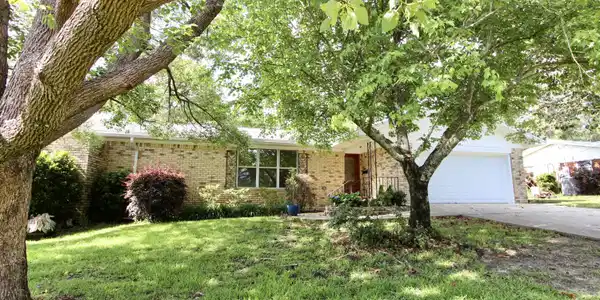 35 Birch Avenue