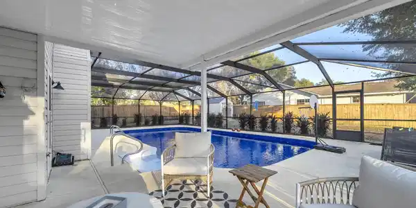 526 Nassau Drive