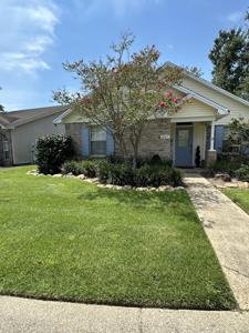247 Parkwood Circle