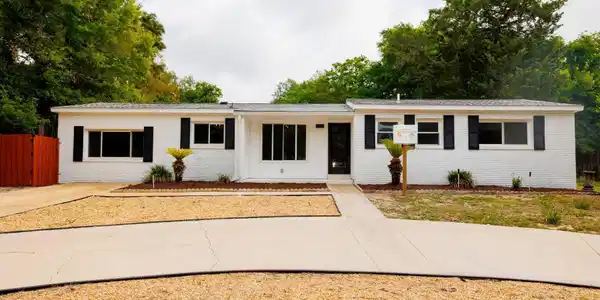 360 Bryn Mawr Boulevard