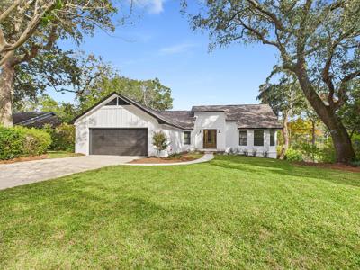211 E Dominica Circle