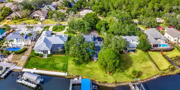 4125 N Indian Bayou