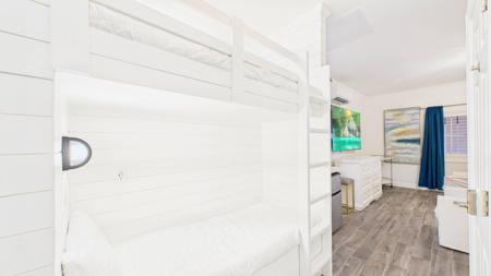 10343 E County Highway 30a