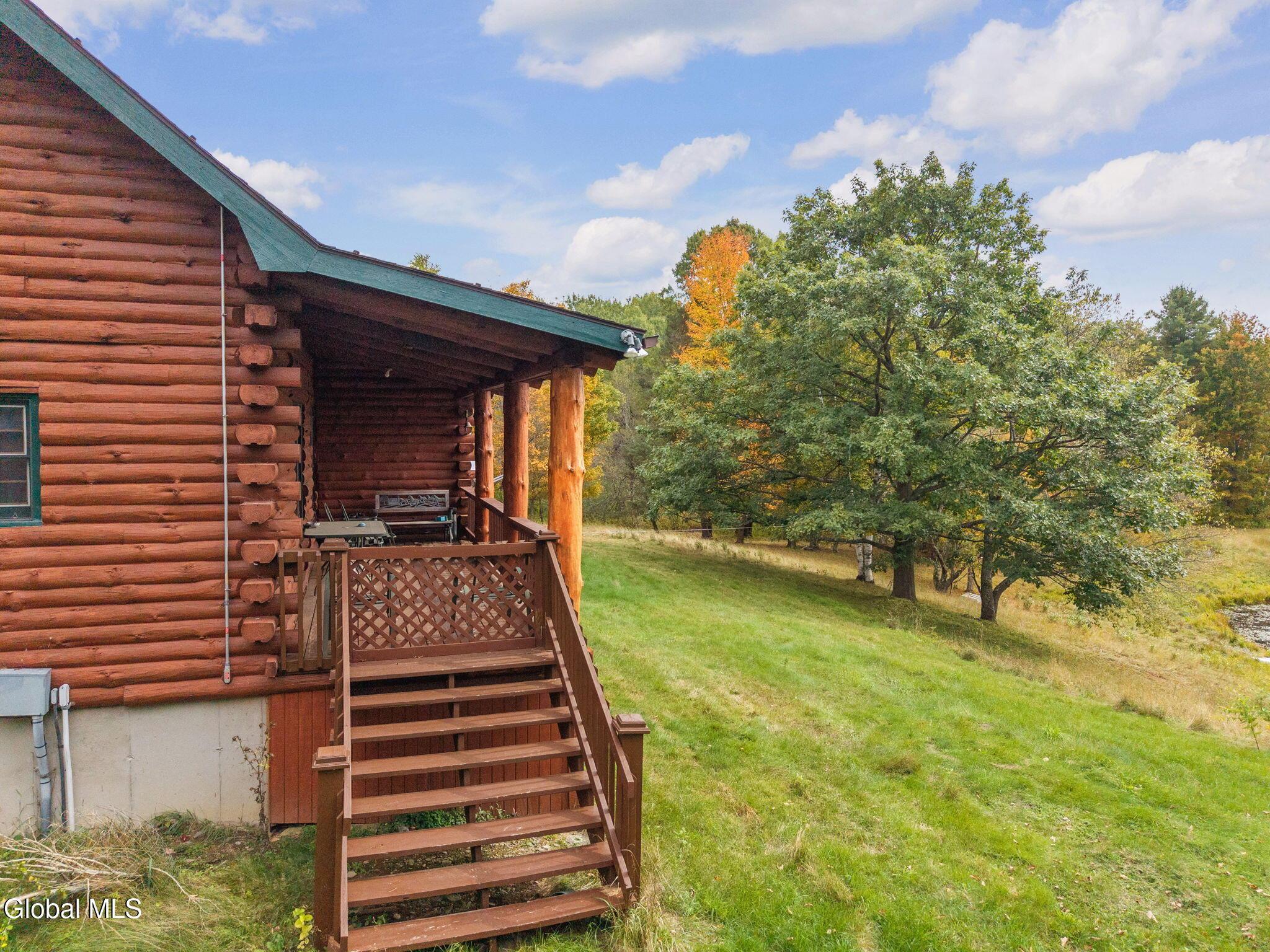 Image 3: 3-1134SmithRd_03