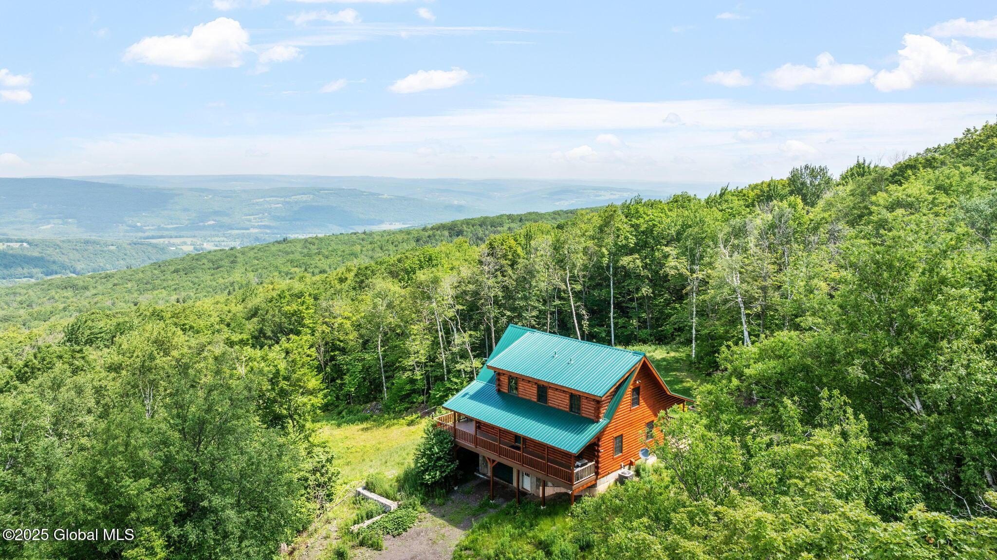 Image 1: 76-web-or-mls-892-durham-rd