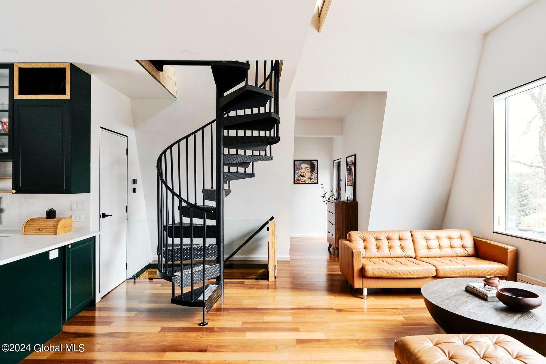 Image 4: photo_online_004