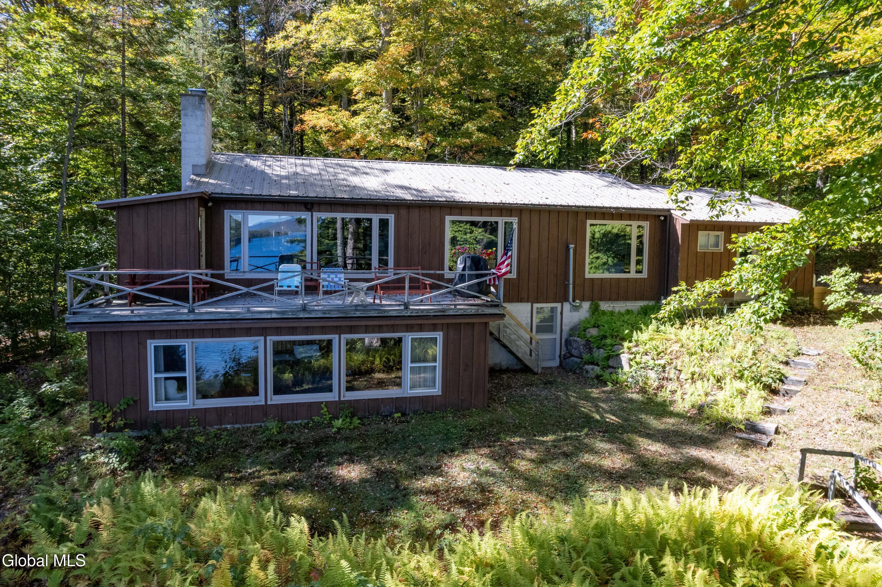 Image 4: 186 S Shore rd-55