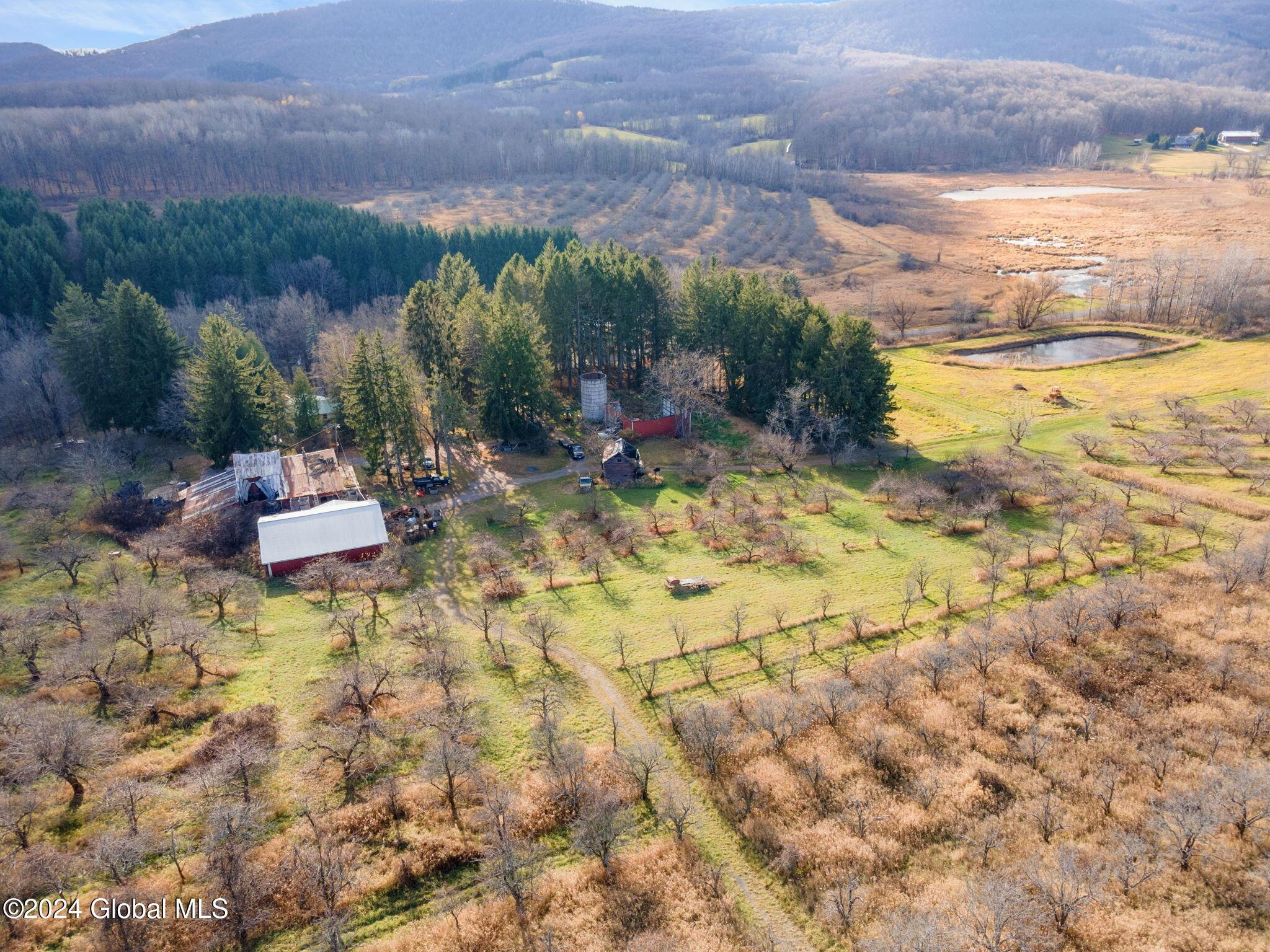 Image 3: 23-571ChestnutSt_23