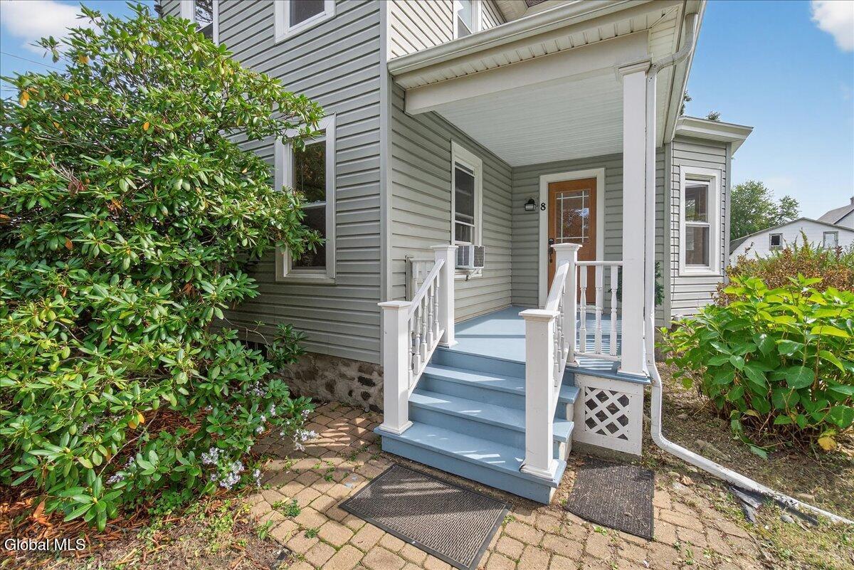 Image 2: 36-8 Orchard St-36