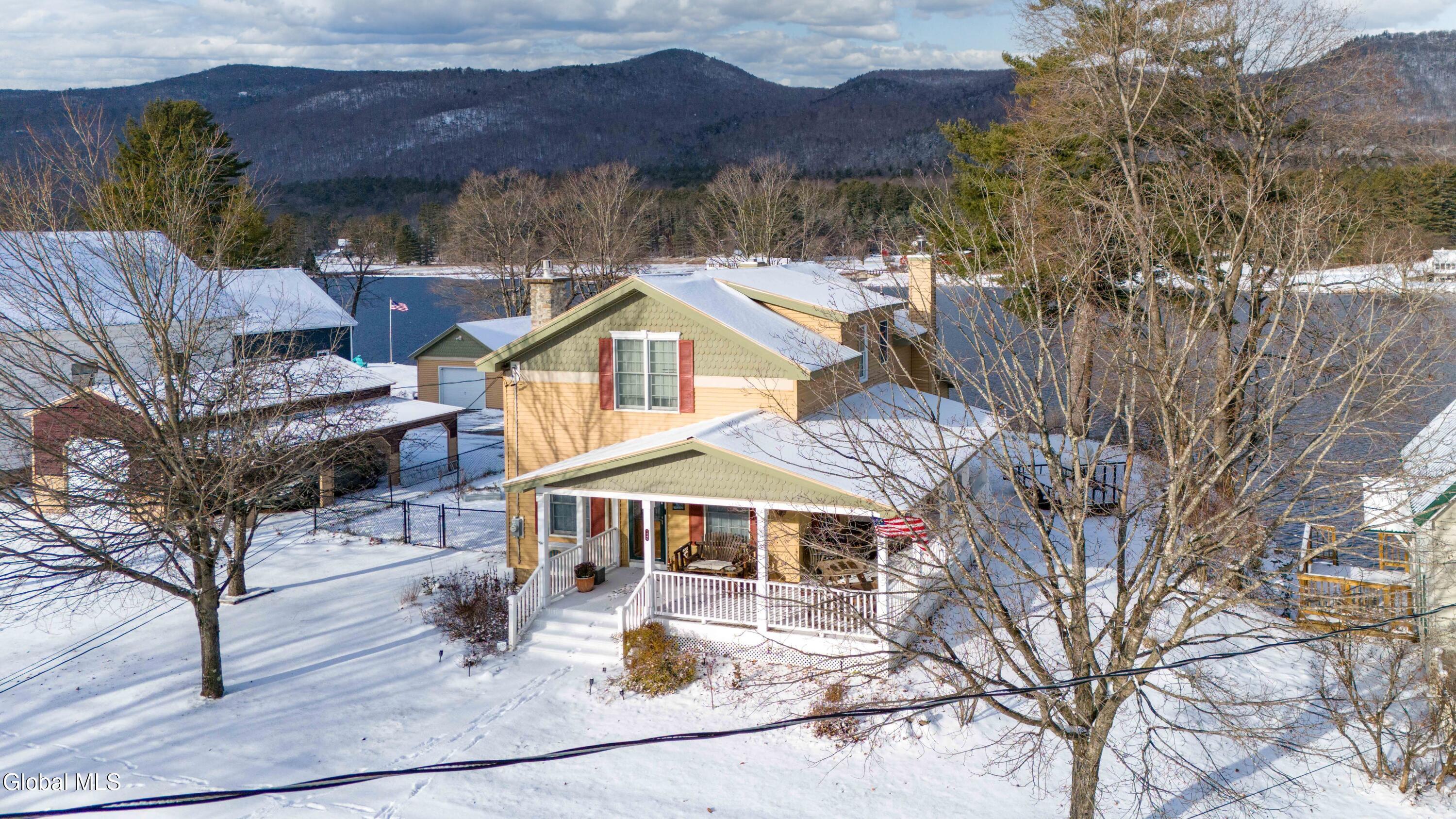 Image 3: 1445 NY-30-19