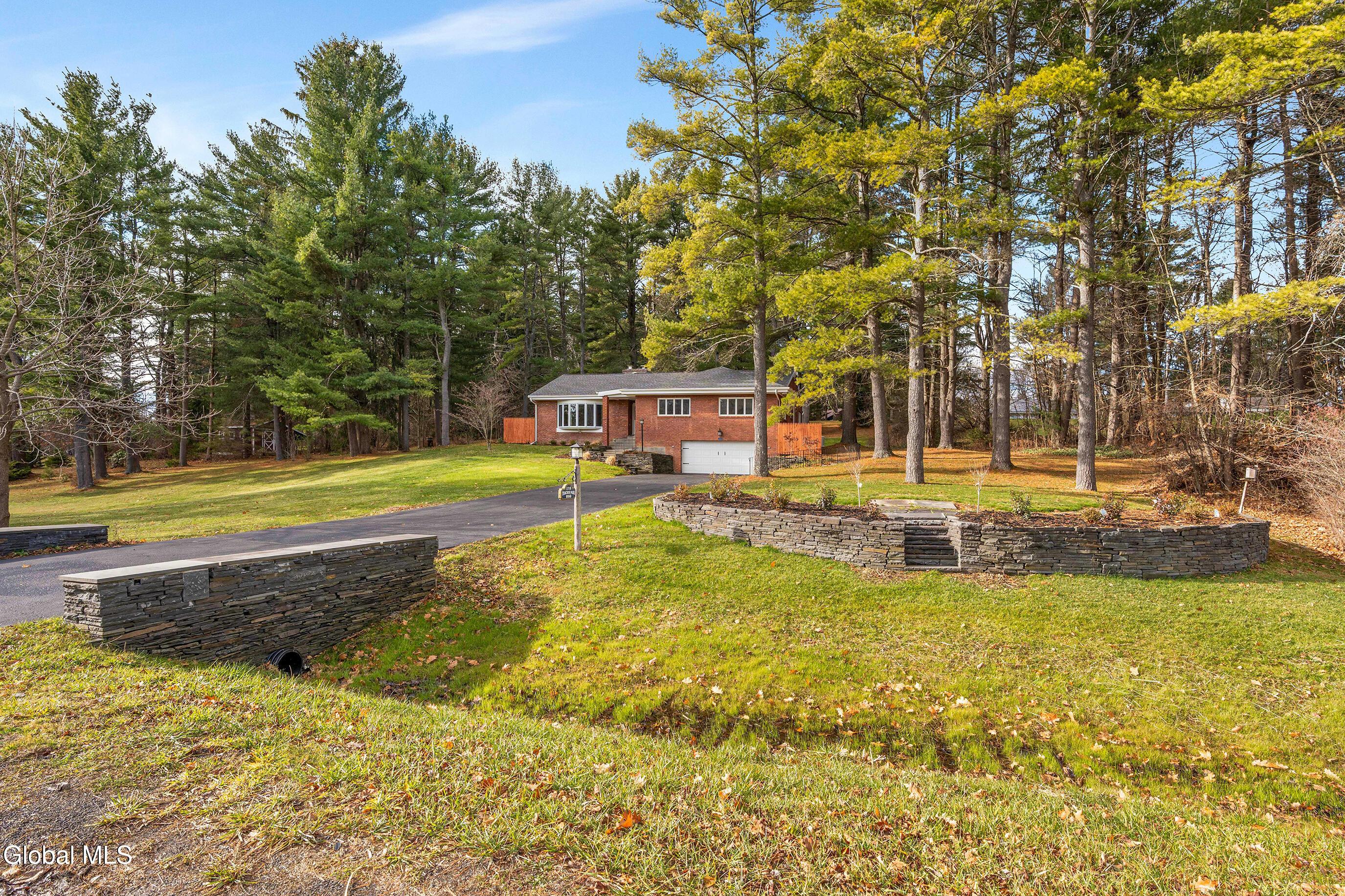 Image 2: 002-1718-Thacher-Park-Road-East-Berne-NY