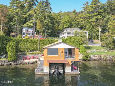 7955 Lake Shore Drive