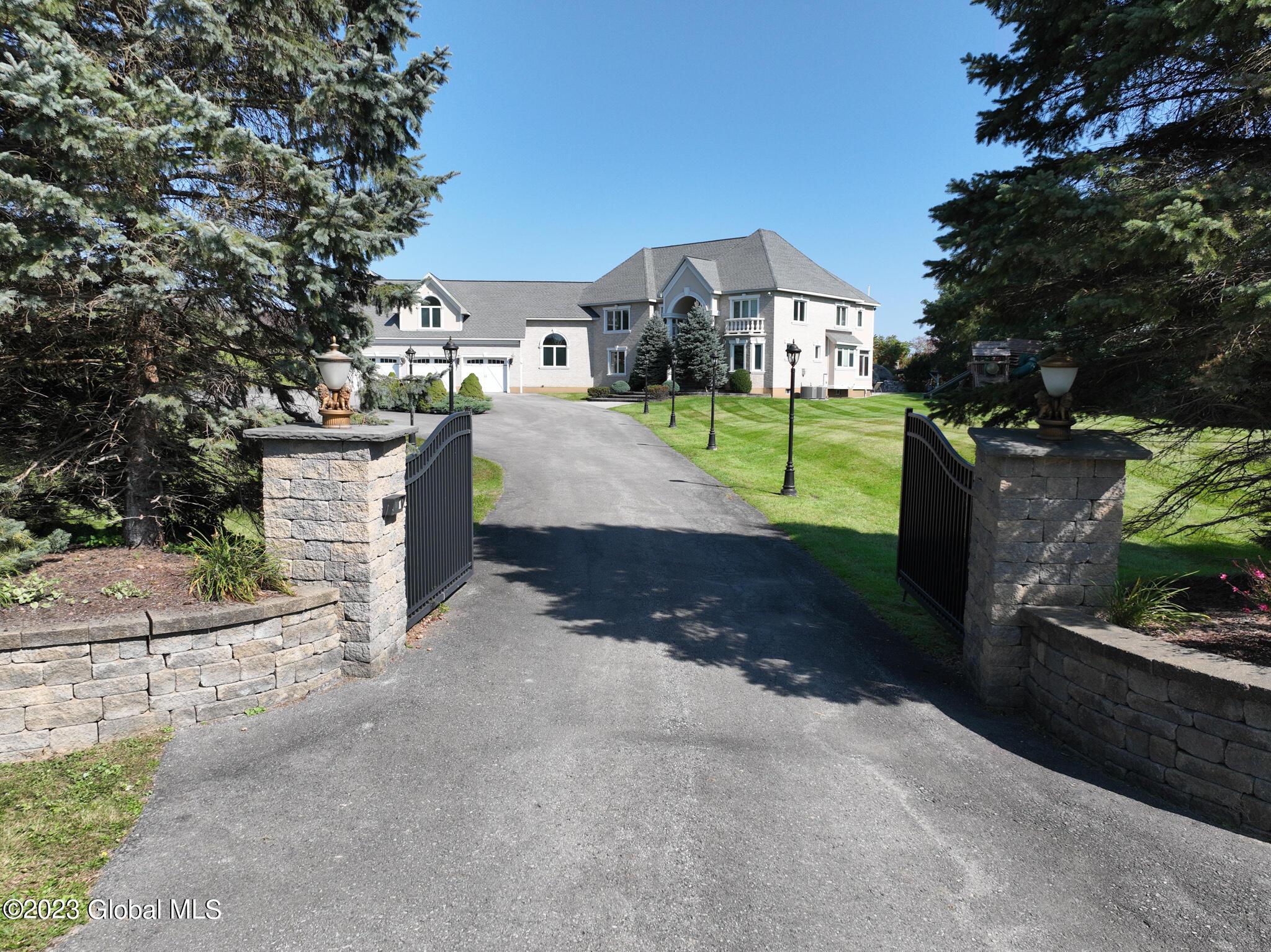 Image 2: 008-1310-Currybush-Rd-AERIALS