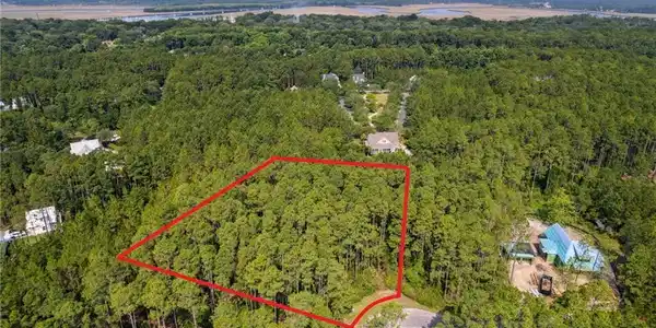 116 Wild Horse Court