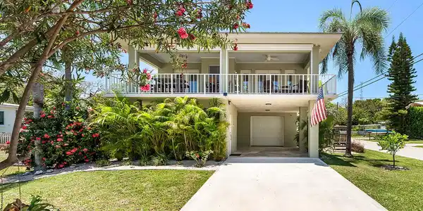 221 Tarpon Street