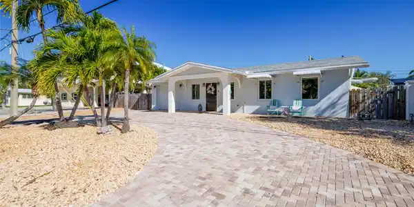 Image 4: 1657 Watson Blvd MLS-5