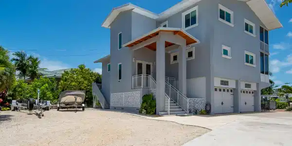 105 Pirates Cove Drive