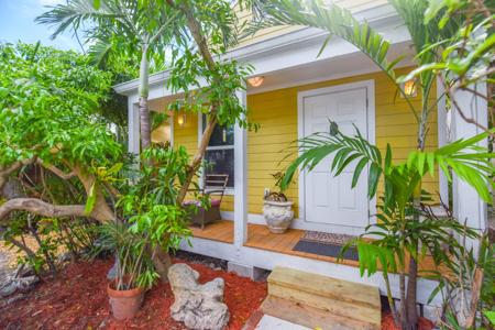 316 Julia Street