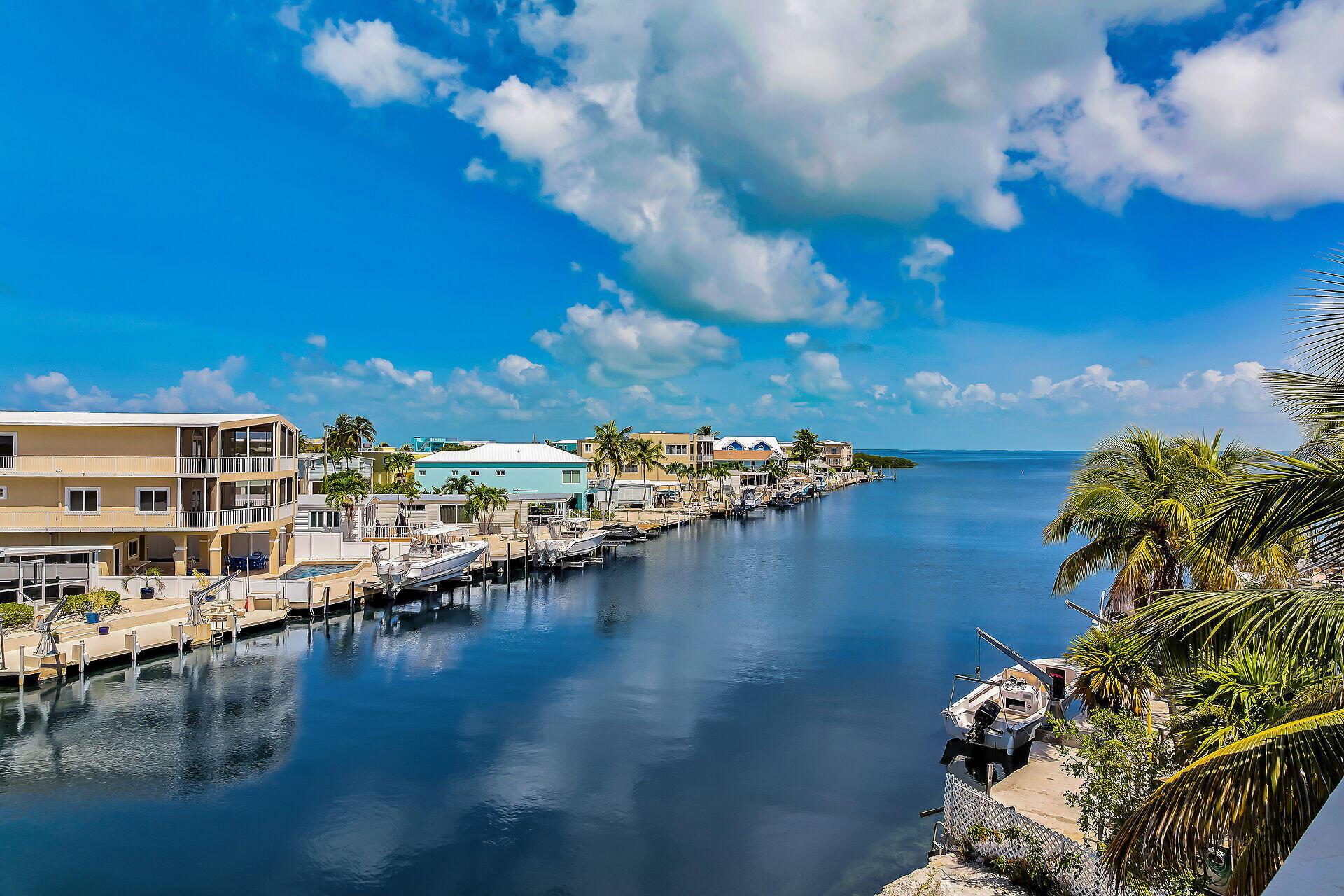 Image 2: virtual-tour-358407-mls-high-res-image-8