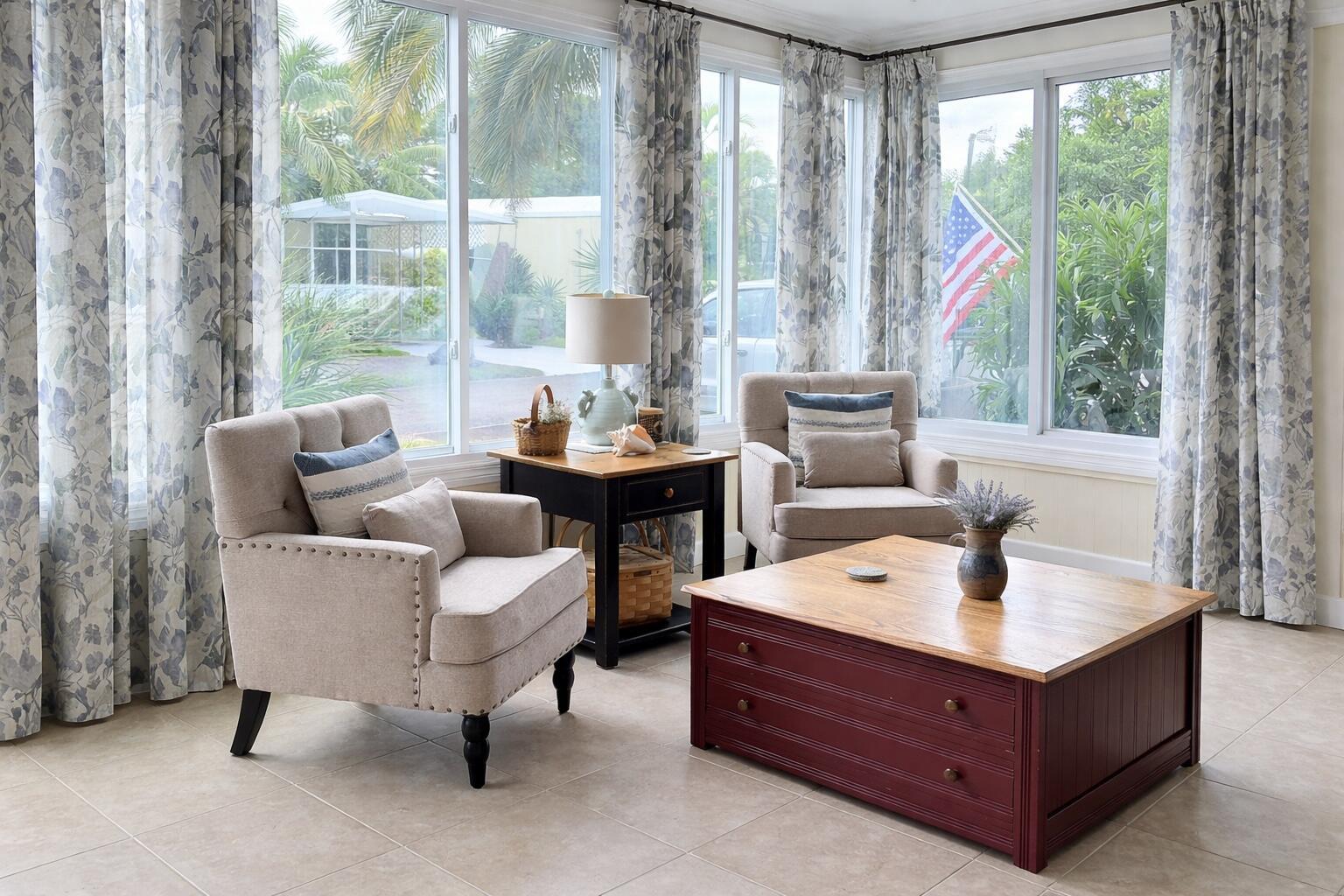 Image 4: SITTING AREA IN FRONT SUN ROOM