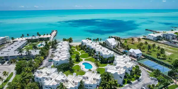 601 W Ocean Drive