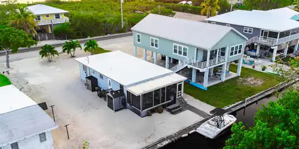 711 State Road