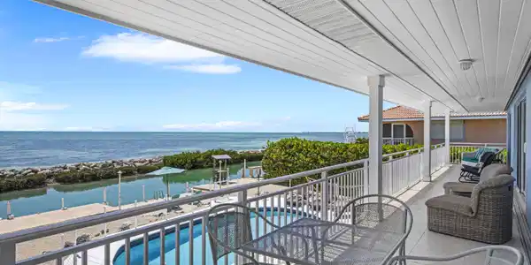 244 W Seaview Circle