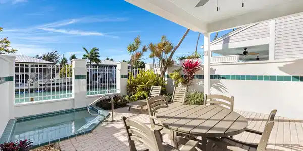 7017 Harbor Village Drive