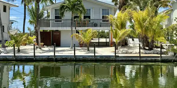 283 Pirates Road